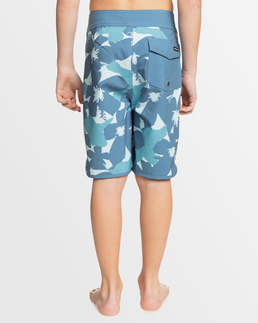 Boys 8-16 Surfsilk Scallop Boardshorts