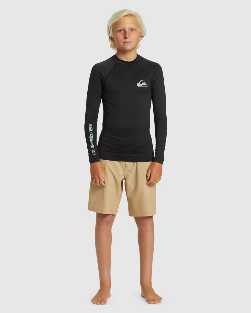 Boys 8-16 Everyday Solid Long Sleeve UPF 50 Surf T-Shirt