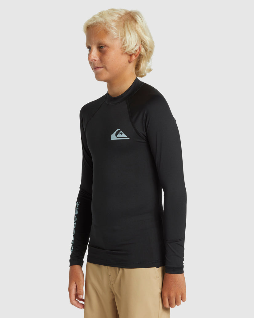 Boys 8-16 Everyday Solid Long Sleeve UPF 50 Surf T-Shirt