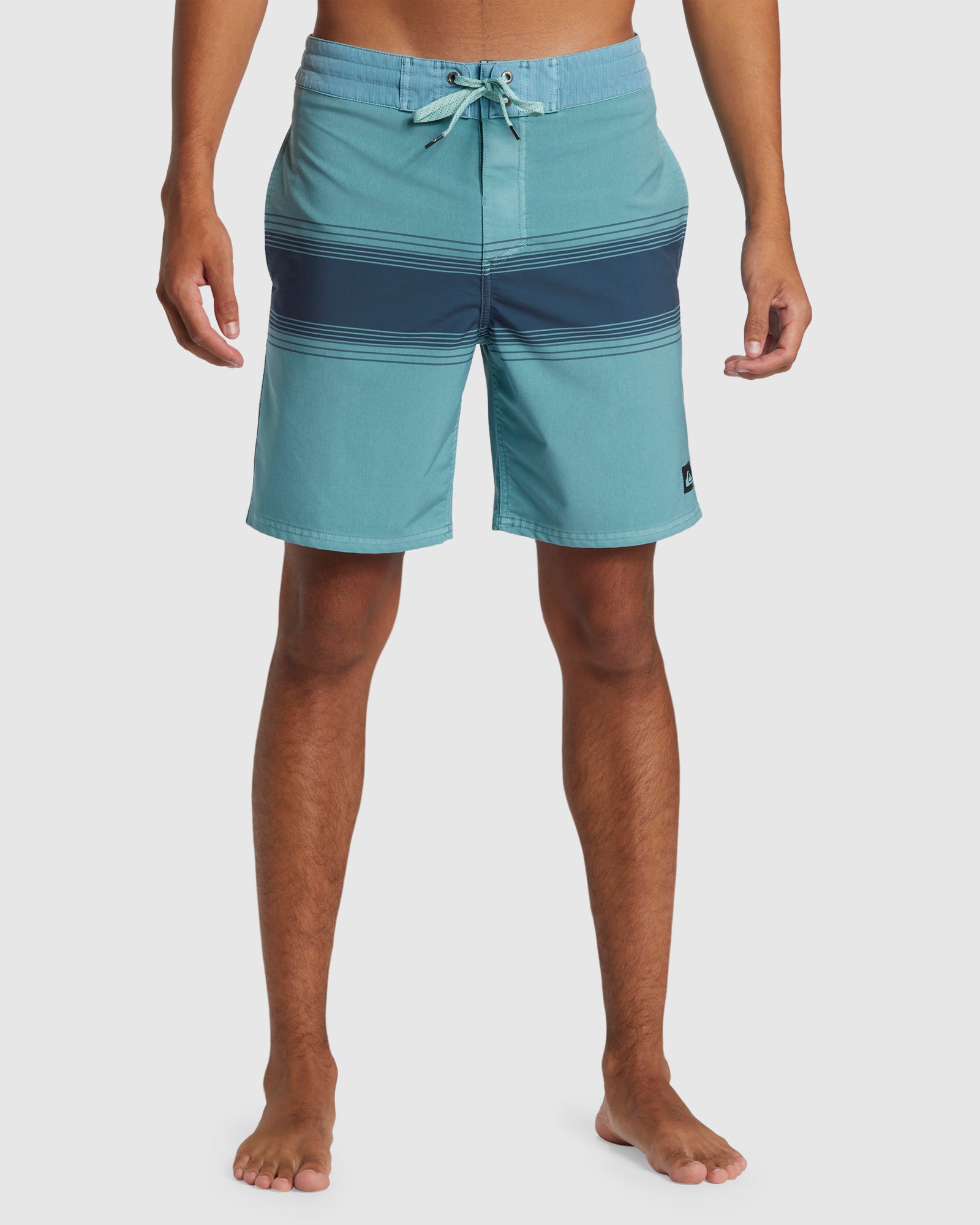 QUIKSILVER Mens Surfsilk Street Trunk 18" Boardshorts