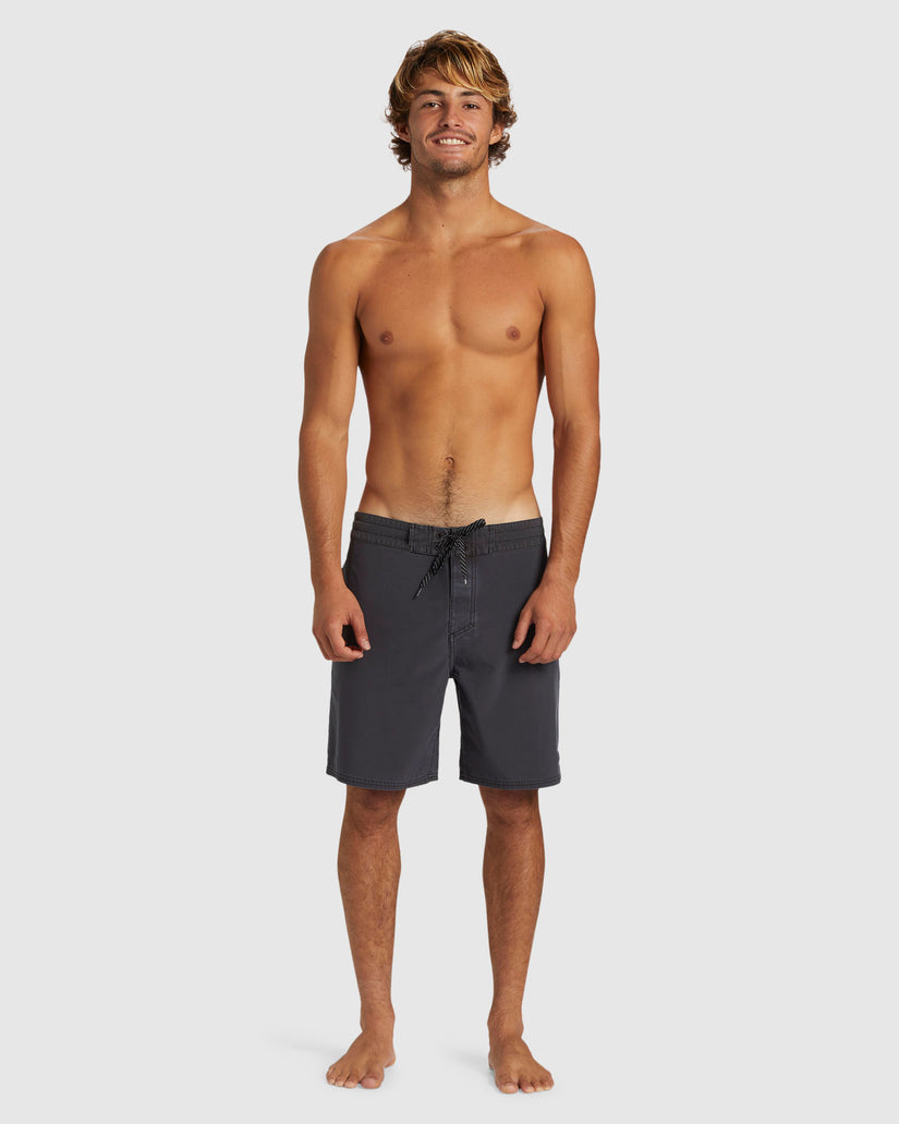 Mens Surfsilk Street Trunk 18" Boardshorts