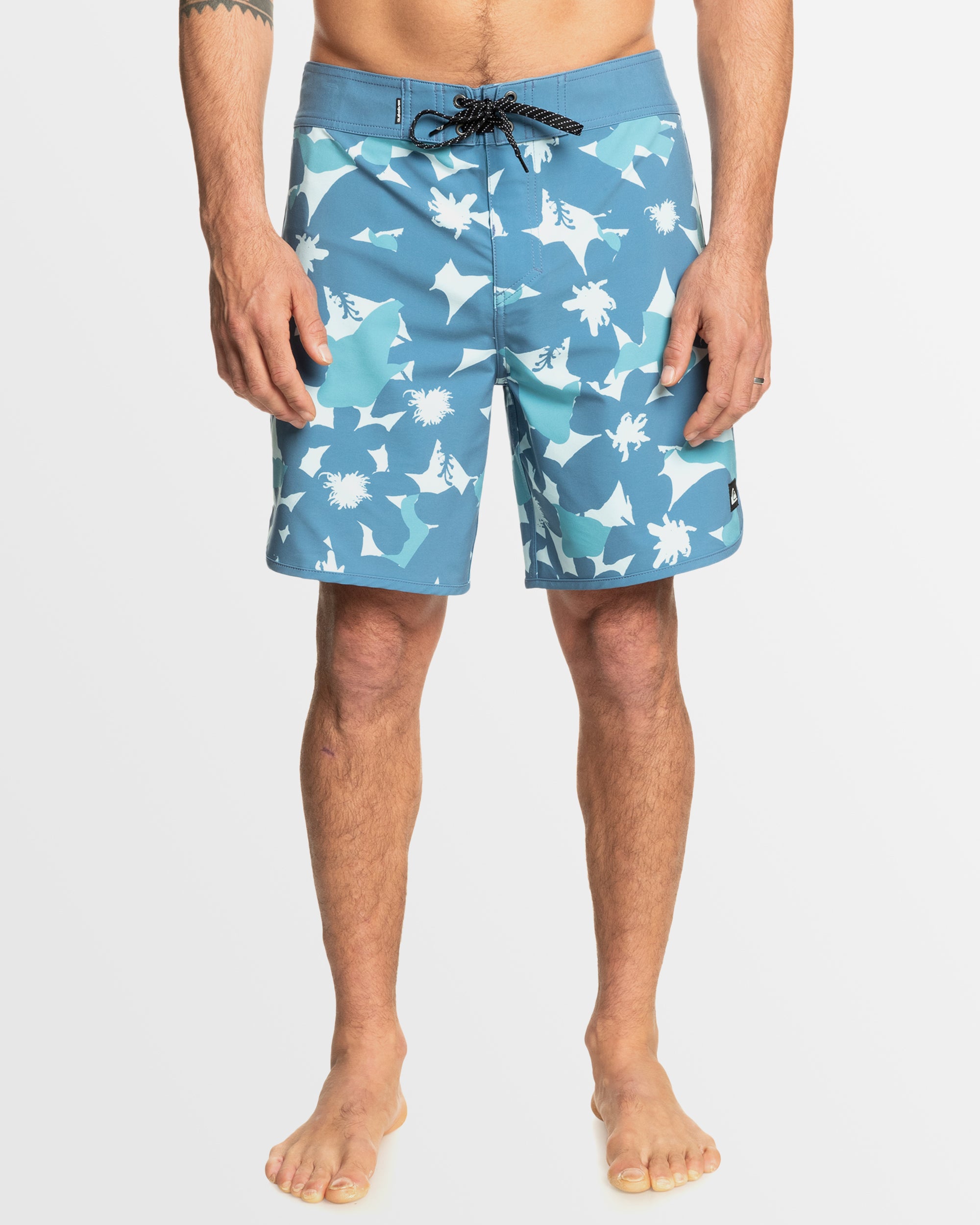 QUIKSILVER Mens Surfsilk Scallop 18" Boardshorts