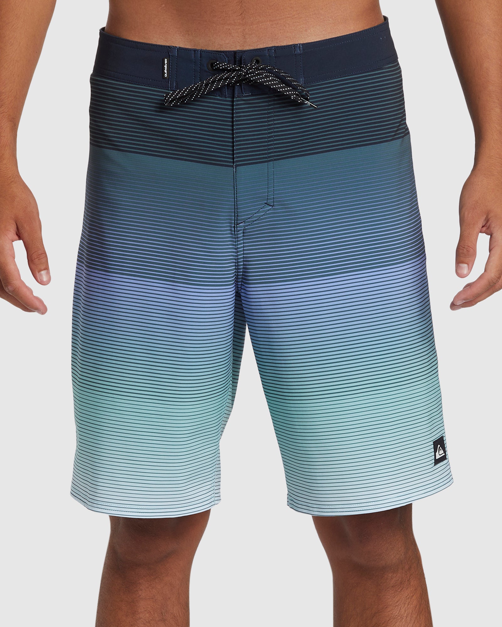 QUIKSILVER Mens Surfsilk Massive 20" Boardshortss