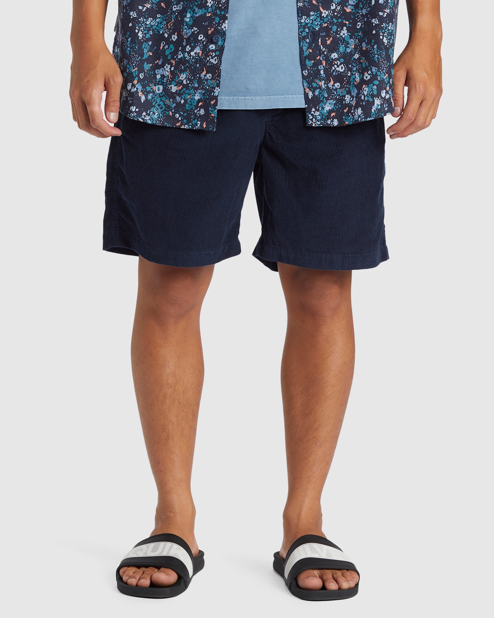 QUIKSILVER Mens Taxer Cord Corduroy Walk Shorts