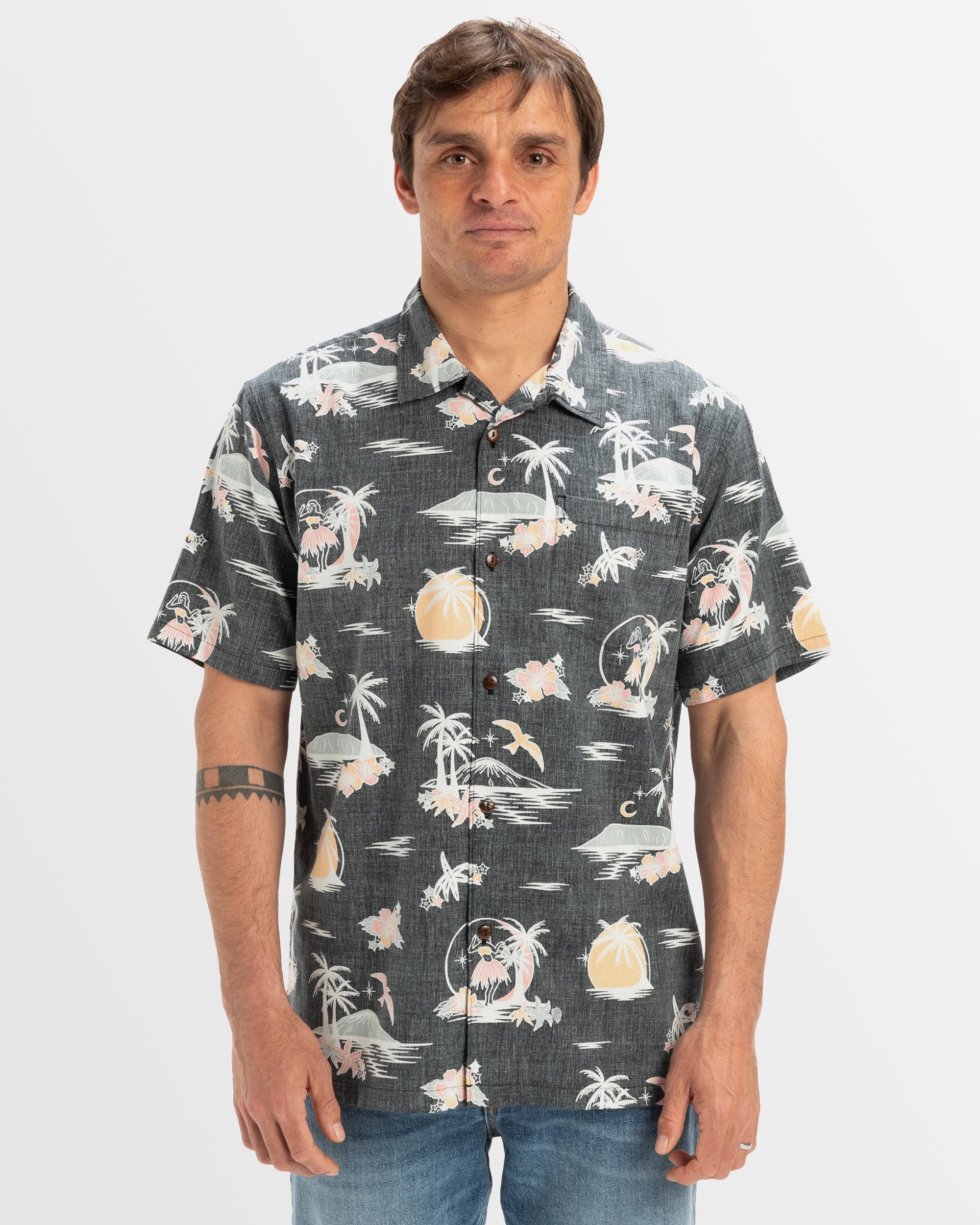 QUIKSILVER Mens DNA Destination Island Shirt