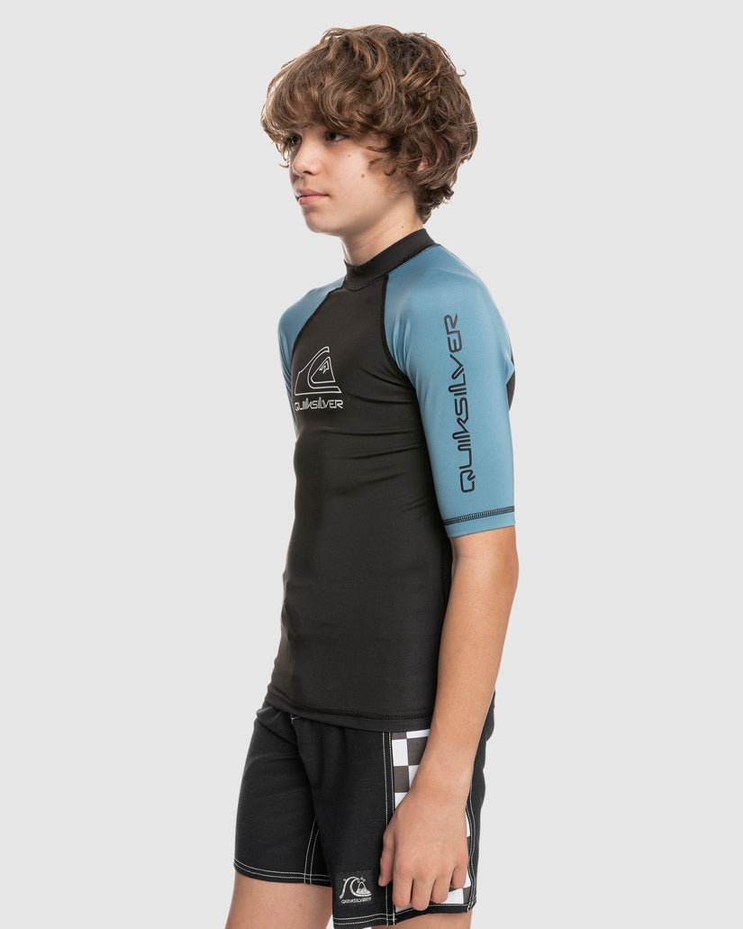 Boys 8-16 On Tour Short Sleeve Rash Vest