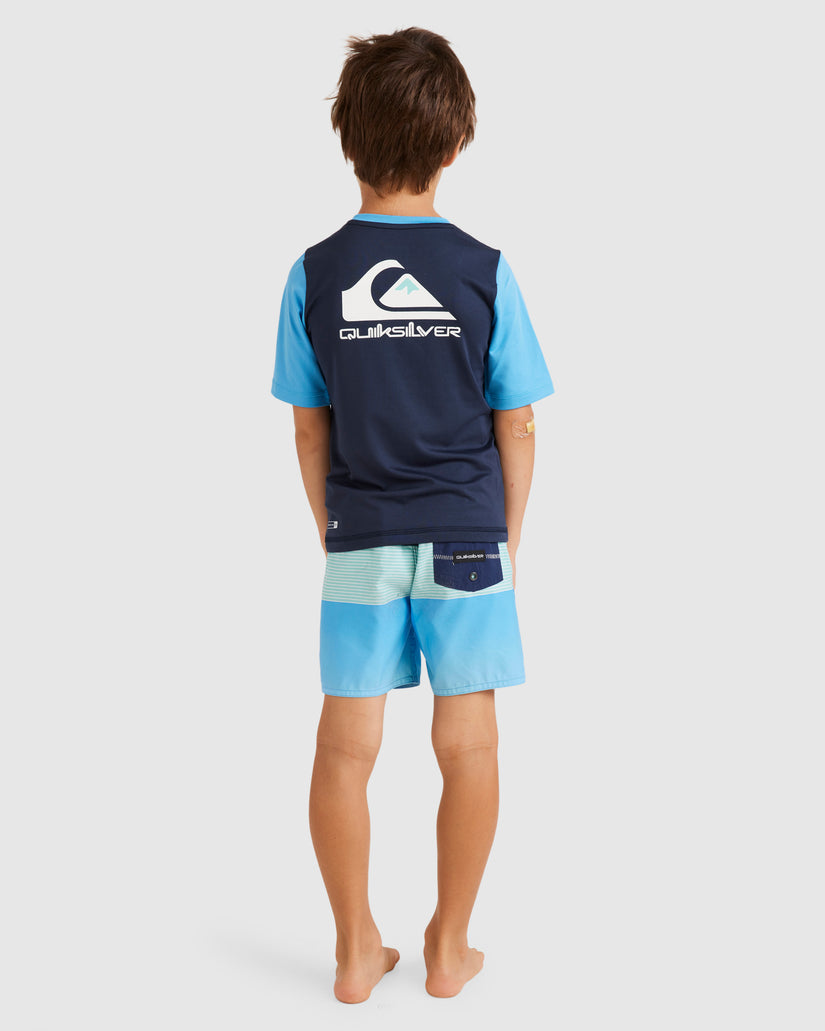 Boys 2-7 Heats Omni Short Sleeve UPF 50 Rash Vest