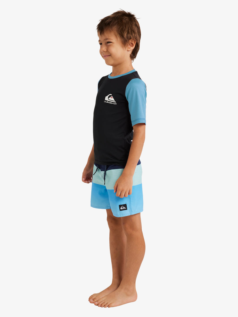 Boys 2-7 Heats Omni Short Sleeve UPF 50 Rash Vest