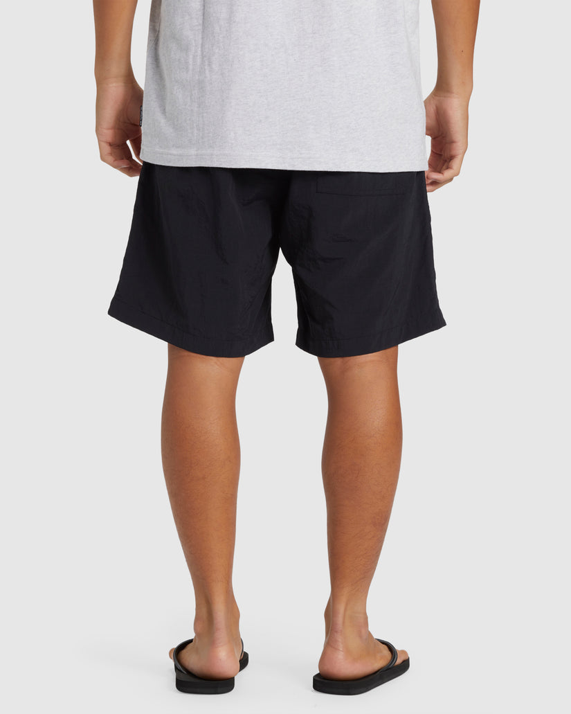 Mens Run Ashore 18" Walk Shorts